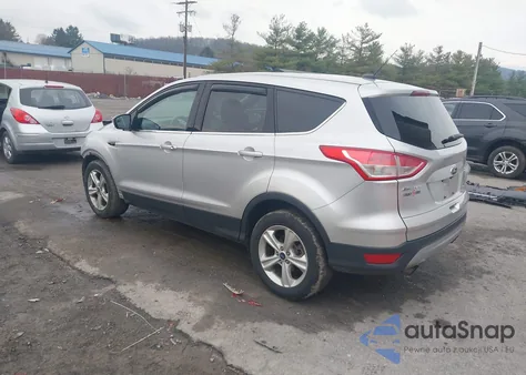 2015 Ford Escape Se z USA, uszkodzony, nr VIN 1FMCU9G99FUC22690